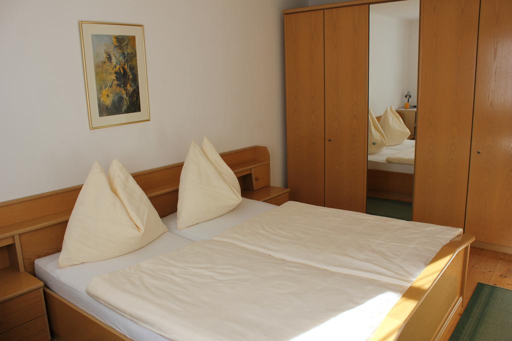 Ferienwohnung Haus Klaushofer Fuschl am See Zimmer foto